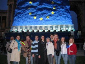 Brussels EU enlargement celebration 2004 m.